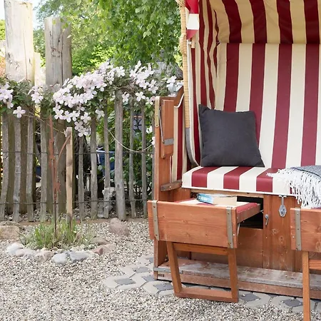 Brenkenhagener Weg 8-10 Calimera Daire *